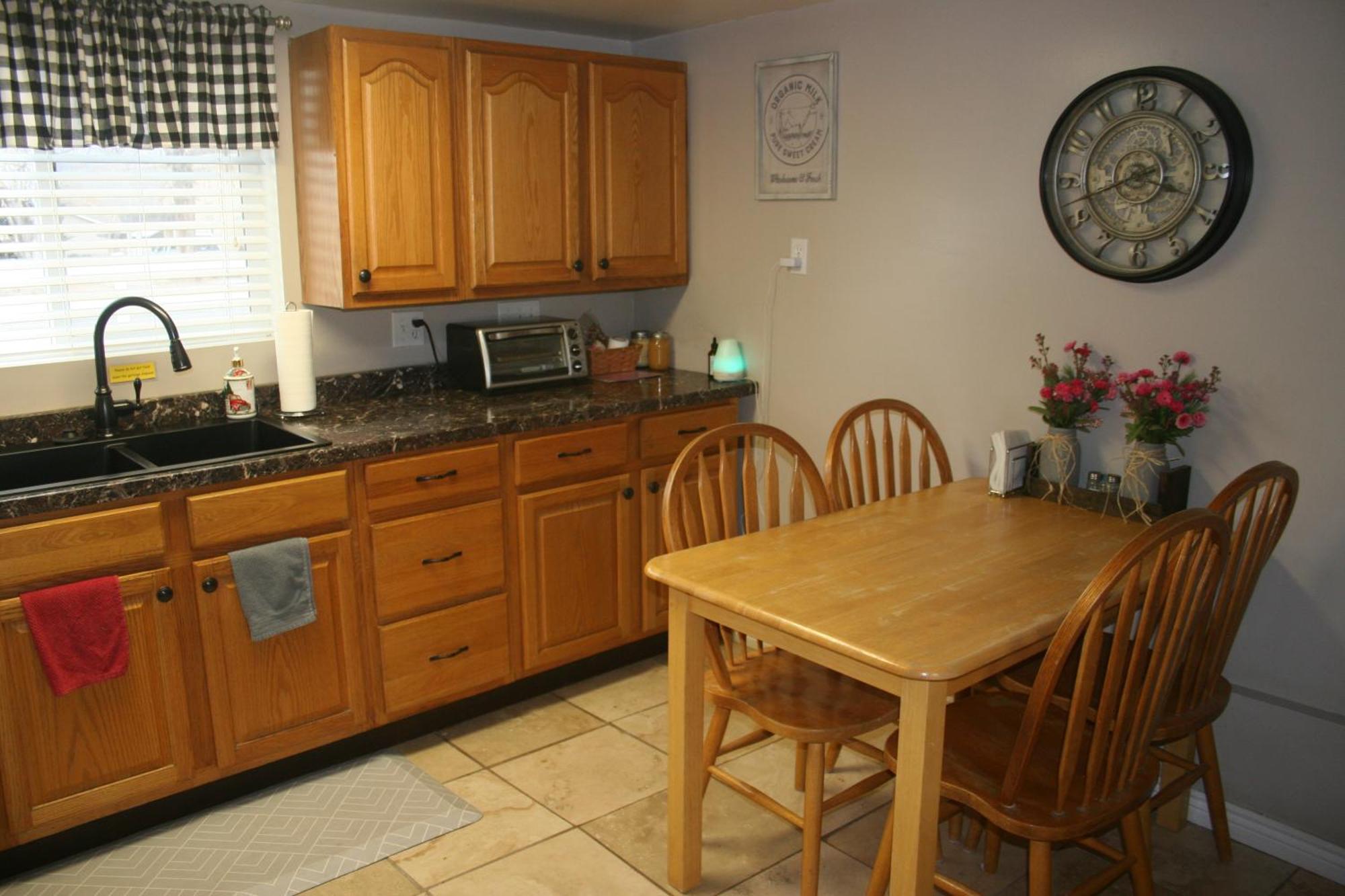 Laytons Loft Bed And Breakfast Manti Exteriör bild